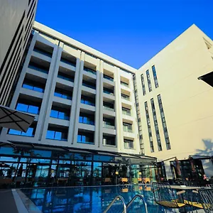 Royal G And Hotel Durrës