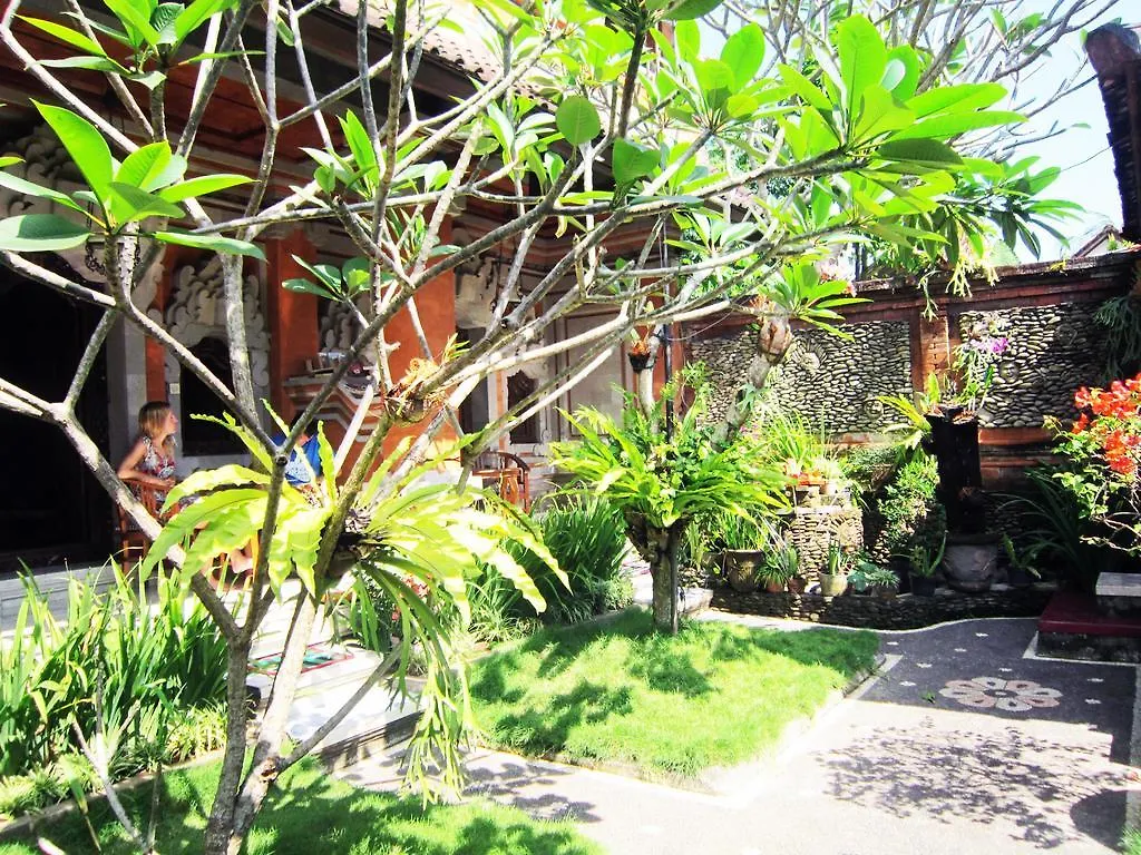 Tunjung Guest House Ubud  Ubud (Bali)